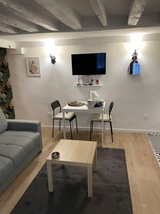Appartement Confortable - Opera - Place De La Madeleine - Saint Martin - 4 Pers 파리 외부 사진